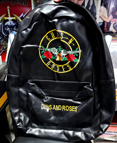 Mochila Rock Guns & Roses Cuero Bordada Bolsillo Metal Rock 