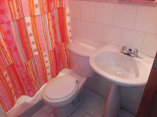 Imagen 6 de 21 de Casa En Venta En La Ovallera Palo Negro Aragua 23-15868 Irrr