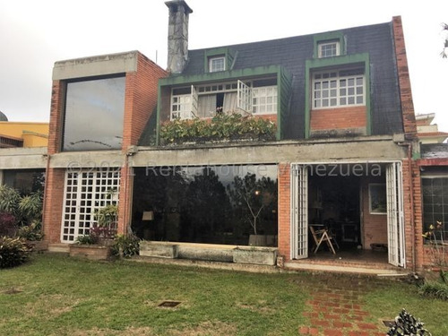 Casa En Venta 24-9554 En Los Naranjos Del Cafetal