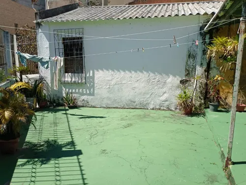 Casa No Final Da Santa Rita/ Matatu