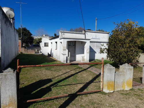 Dos Casas Habitables En Terreno De 900m2