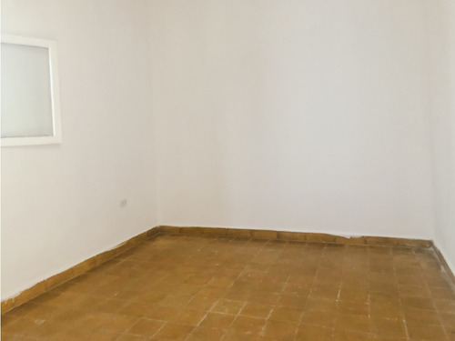 Alquiler - Casa 2 Dormitorios - Yofre Sur
