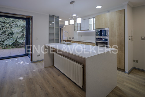 Remodelado Con Conectividad En La Dehesa Central