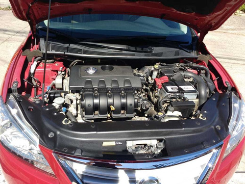 Nissan Sentra 1.8, 2013, Rojo Metálico, 4 Puertas