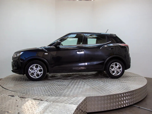 Ssangyong 1.6 Lx Mt Tivoli