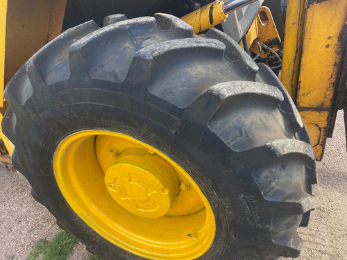 Imagen 14 de 16 de Tracto Elevador Jcb 926