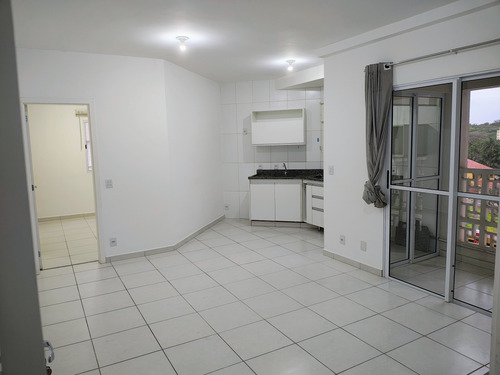 Vendo Apartamento 1 Quarto, Ótima Localização Em São Carlos.