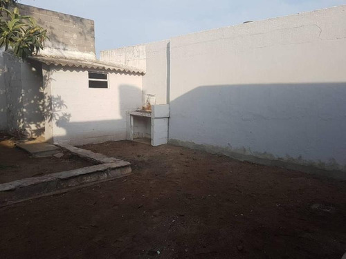 B° Pueyrredón, Casa 2 Dorm. Reciclada A Nueva