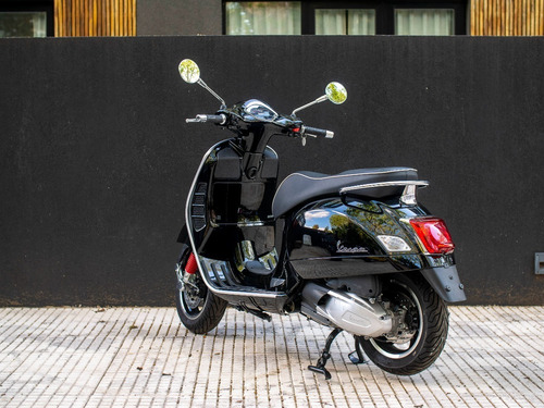 Imagen 12 de 16 de Vespa Gts 300 Super Negra Financiación Disponible