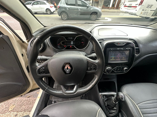 Renault Captur 2.0 Intens Manual