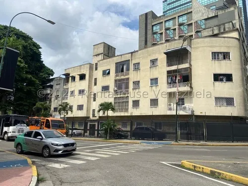 El Bosque Mls# 25-3483 Wm