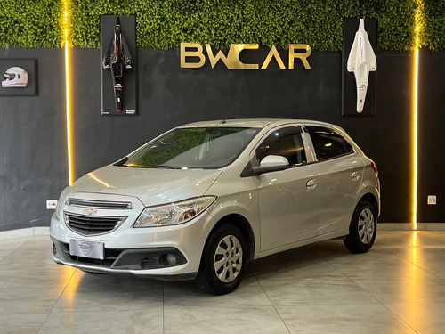 Chevrolet Onix 1.0 MPFI LT 8V FLEX 4P MANUAL