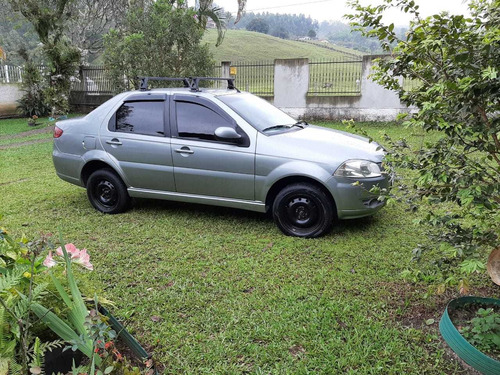 Fiat Siena 1.4 El Flex 4p 2012