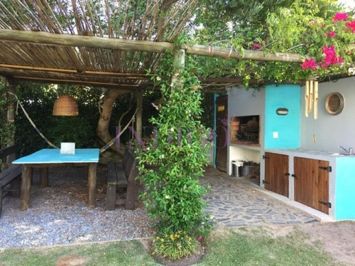 Casa En Venta En La Posta Del Cangrejo.- Ref: 324
