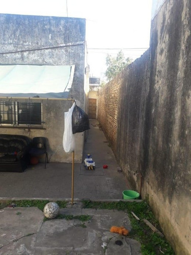 Local En Venta En Ezpeleta Este