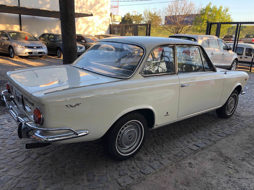 Imagen 10 de 16 de Fiat 1500 Coupe