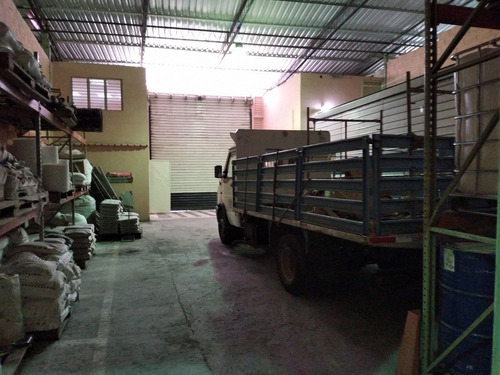 Vendo Fabrica De Pinturas En Pleno Funcionamiento, Galpón, Fondo De Comercio Y Patente.