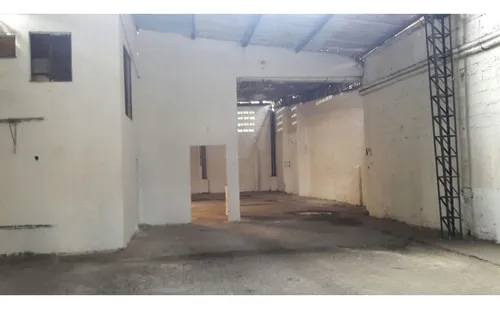 Bodega En El Centro 400m2