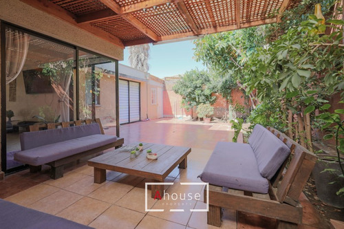 Casa En Venta En Ciudad Satélite Condominio Los Valles