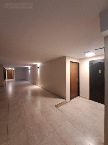 Aguero Y Lñas Heras- Dos Amb Apto Profesional O Vivienda- Reciclado- Exc Ubicacion
