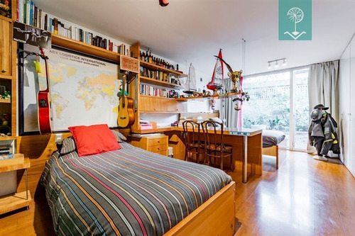 Venta Casa 6 Dormitorios 4 Baños En Cerro Calan, Las Condes