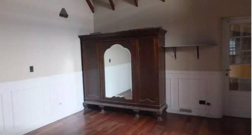 Imagen 3 de 16 de Imperdible Venta De Casa En Barrio Cura