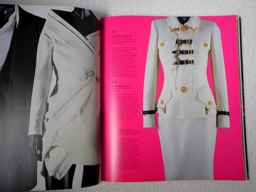 Livro The Art And Craft Of Gianni Versace - Ilustrado