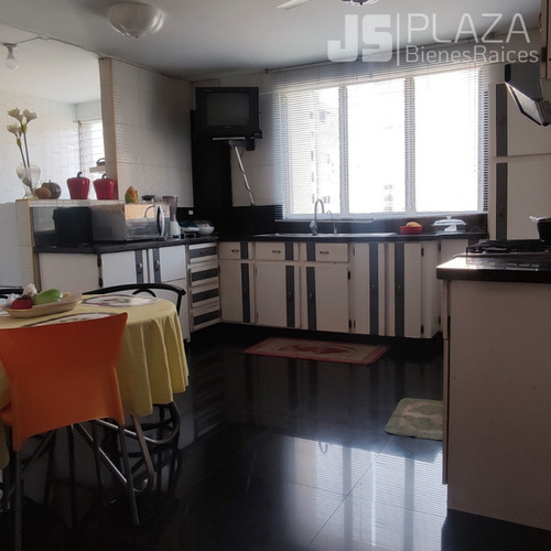 Imagen 4 de 10 de Apartamento En Venta Urb San Isidro Res Uris 04241408770