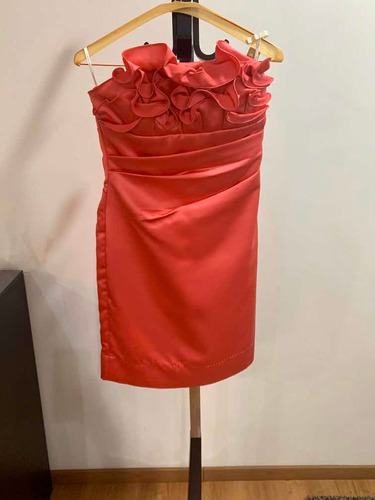 Vestido Strapless Color Coral. Talla 4 Us