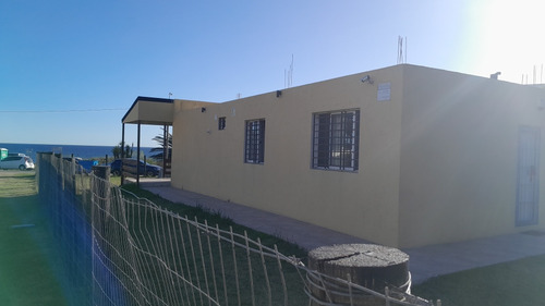 Frente Al Mar