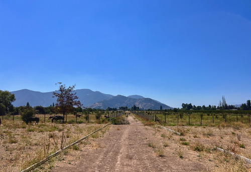 Tu Escape A La Tranquilidad: 5000 M² En El Tambo Te Esperan.