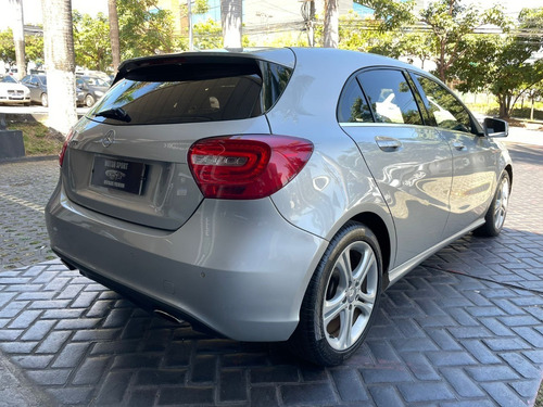 Imagem 4 de 11 de Mercedes-benz A200 Urban 1.6