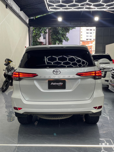 Toyota Fortuner 2024 2.7l