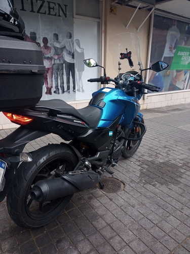 Imagen 3 de 17 de Hero Hunk 200r Azul 23 Mil Km Mod.2019 En Almagro 1300u$s
