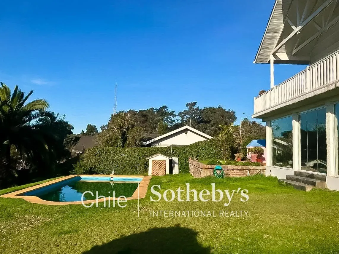 Imagen 4 de 23 de Moderna Casa De 2 Pisos, Con Pisicina, Y Vista Al Río Y Mar