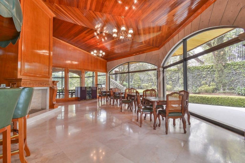 Imagen 19 de 24 de Residencia En Venta En Jardines Del Pedregal.