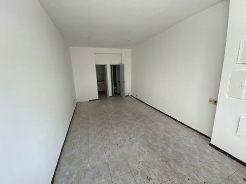 Imagen 3 de 5 de Venta Local Comercial Monoambiente Pocitos Braglia 310074402