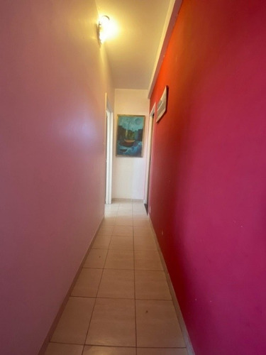 Imagen 5 de 12 de Departamento Con Balcon Al Frente - Moron Centro