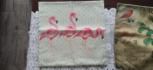 Funda Almohadón Pajaro Rosa Con Cierre Tela Rustica