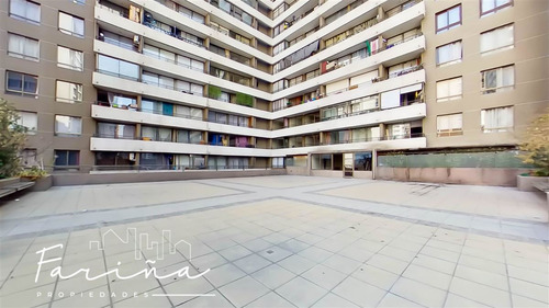 Departamento En Venta De 1d Y 1b, Santiago Centro