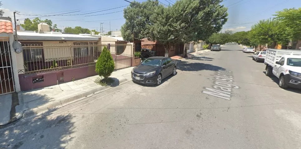 Casa En Magisterio, Saltillo, Coahuila. Casa En Remate. -nlr1