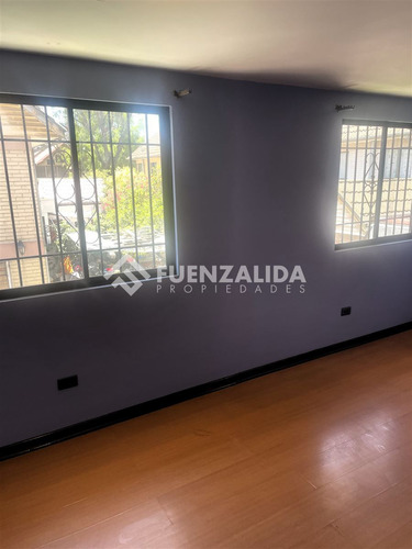 Casa Familiar En Venta De 4d 4b En Ciudad Satelite Maipú