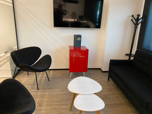 Venta Impecable Oficina Con Cochera En Office Park, Pilar