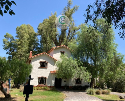 Casa En Alquiler  Country Campos De Álvarez  / Sin Expensas 