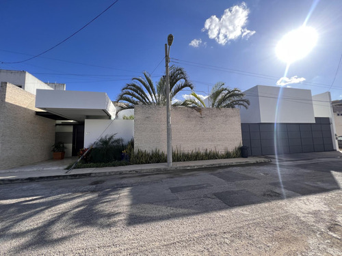 Casa En Venta En Montecristo