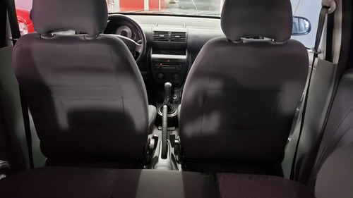 Volkswagen Fox 1.6 Trendline 5 P 2009