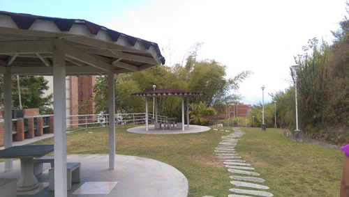 Imagen 9 de 10 de Apartamento En Venta En Miravila Pfyc