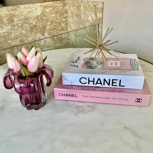 Caixa Livro Chanel Le Perfume M Colorido Liso