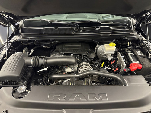 RAM 1500 5.7 V8 GASOLINA REBEL CD 4X4 AUTOMÁTICO