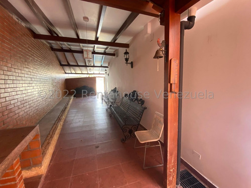 Imagen 21 de 27 de La Trinidad Casa En Venta Jesús Enrique Díaz 22-21368 Caracas Baruta